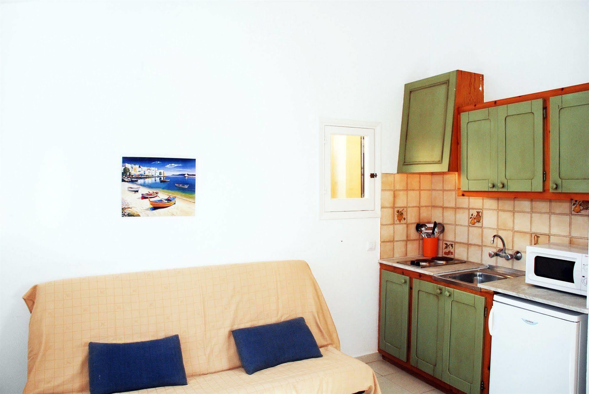 Apartamentos Ses Anneres Cala'N Blanes  Buitenkant foto
